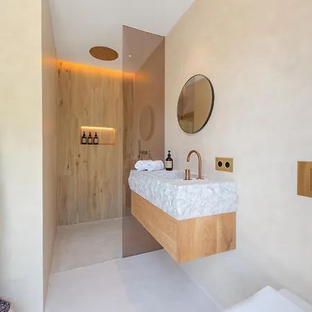 Luxury Privacy & Sea Views Villa